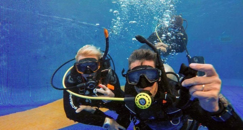 learn to scuba dive